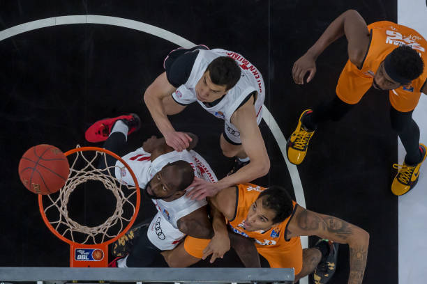 长时间缺席 长时间缺席