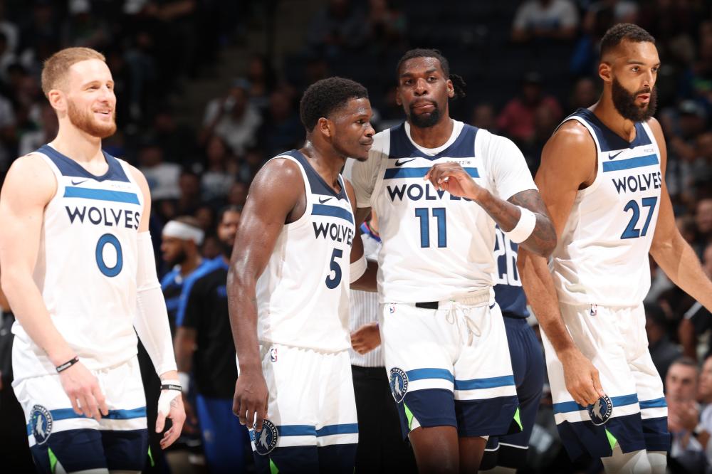 是阿联酋足 是阿联酋足