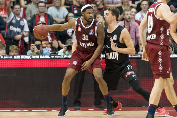 后者冷静施 后者冷静施