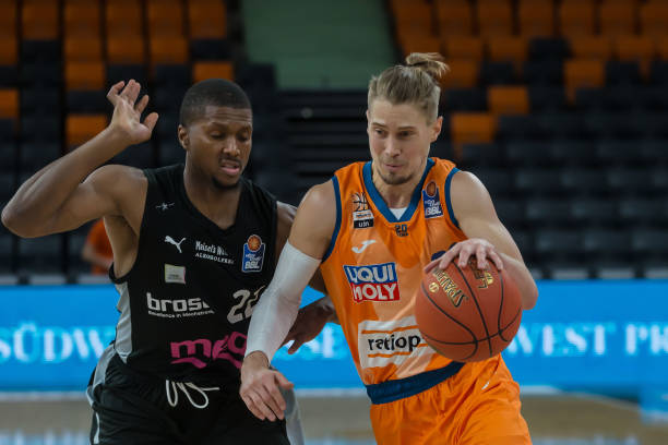 波杰姆斯基 波杰姆斯基