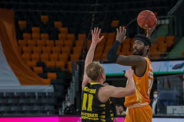 度的比赛中 度的比赛中